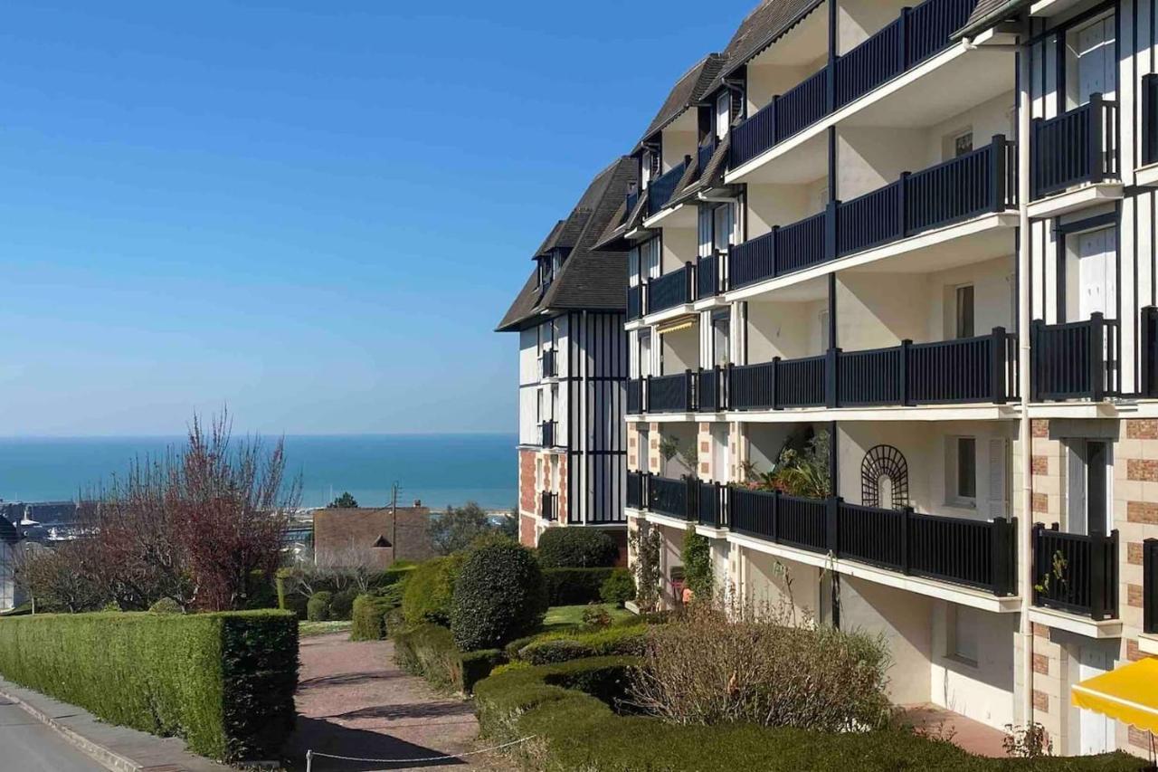 Appartement Avec Terrasse Vue Mer Trouville Sur Mer Экстерьер фото